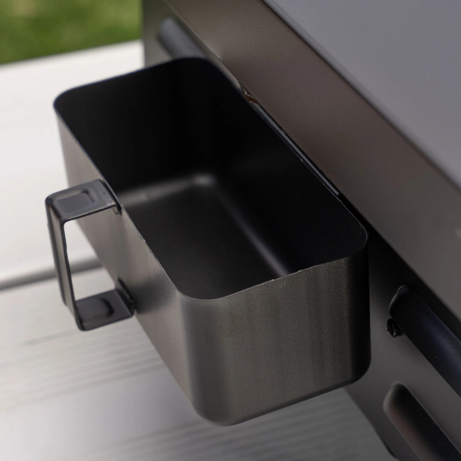 17" Griddle W/Hard Cover And Carry Bag - Image 8