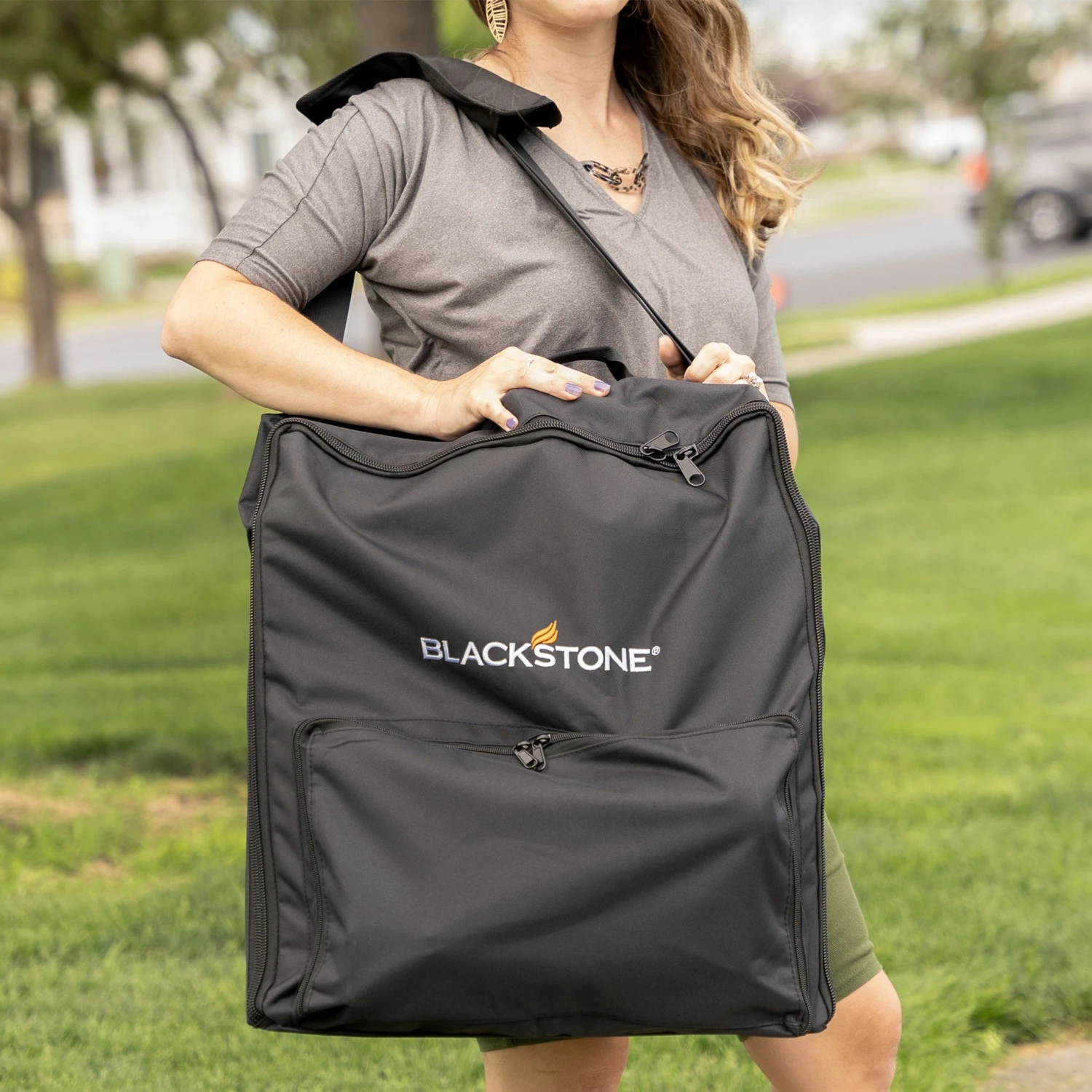 17" Griddle W/Hard Cover And Carry Bag - Image 2