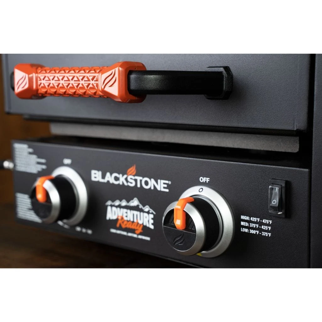 Blackstone 17" Adventure Ready Propane Gas Griddle With Electric Air Fryer - Image 2