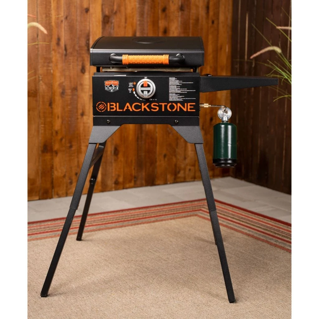 Blackstone 17" On The Go Propane Gas Cart Griddle With Hood - Image 5