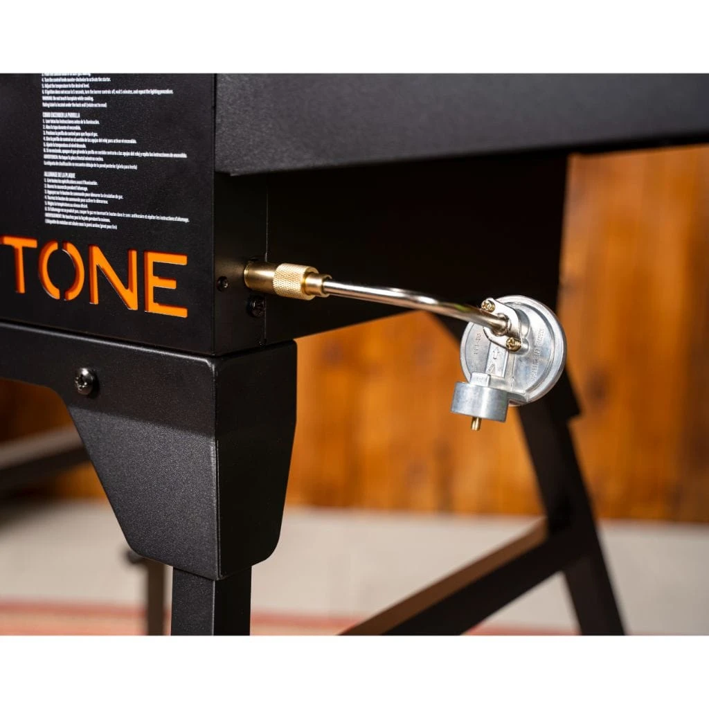 Blackstone 17" On The Go Propane Gas Cart Griddle With Hood - Image 6