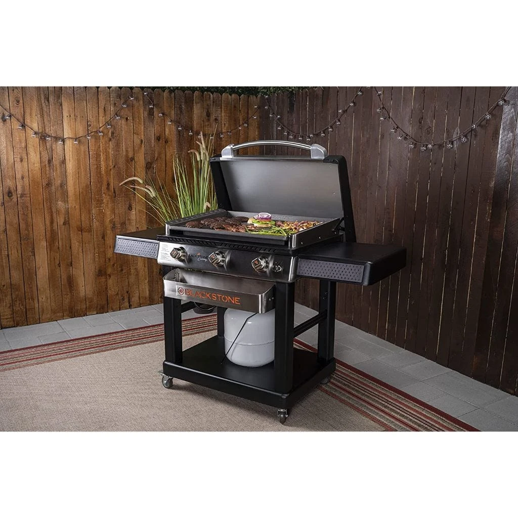 Blackstone 28" Culinary Pro Propane Gas Griddle Cooking Station - Image 7