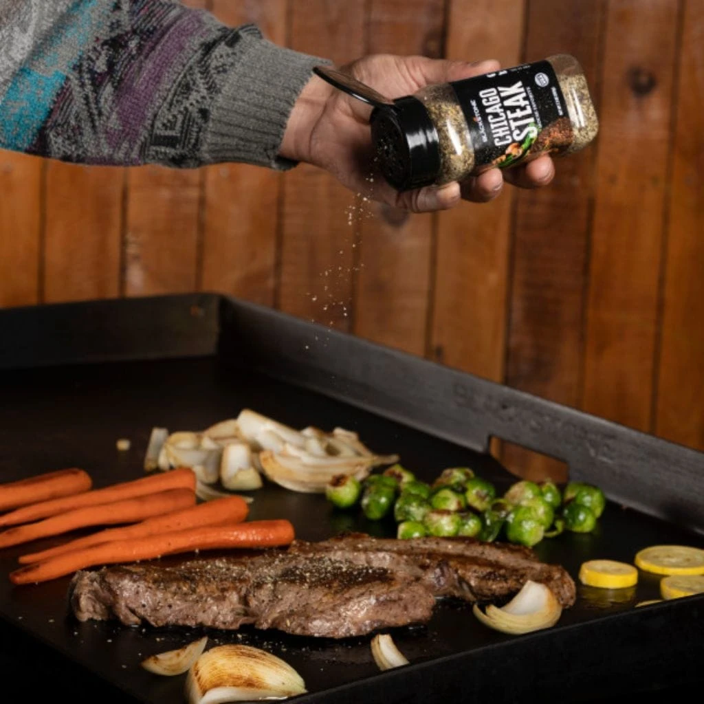Blackstone Griddle More Trio - Steak And Burger Seasoning - Image 3
