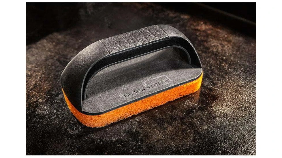 Blackstone Professional Cleaning Kit - Image 8